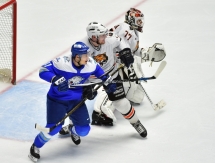 Фоторепортаж с матча КХЛ «Барыс» — «Амур» 2:1 ОТ