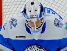 Сейв Карлссона в матче «Барыс» — «Динамо» Москва вошел в ТОП-10 лучших сейвов месяца КХЛ