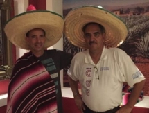 Тренер Головкина, Санчес, отмечает День рождения