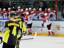Фоторепортаж с матча ВХЛ «Сарыарка» — «Нефтяник» 0:1