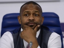 Джонс ответил на высказывания тренера Головкина