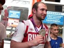 Двух призёров Олимпиады-2012 в весе Ильина лишили медалей