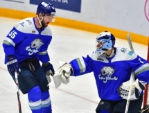 <strong>Трансляция матча КХЛ «Барыс» — «Амур»</strong>