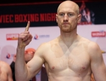 Потенциальный соперник Шуменова хочет боя с подопечным тренера Головкина