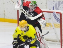 Фоторепортаж с матча ВХЛ «Нефтяник» — «Сарыарка» 1:3