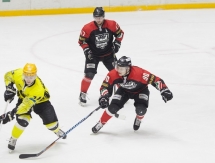 Фоторепортаж с матча ВХЛ «Нефтяник» — «Сарыарка» 1:3