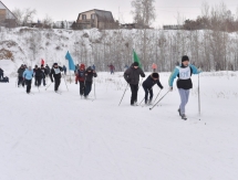 Аким Северо-Казахстанской области прокатился на лыжах вместе с подчиненными