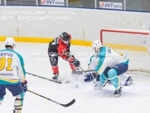 Фоторепортаж с матча ВХЛ «Нефтяник» — «Торпедо» 2:3