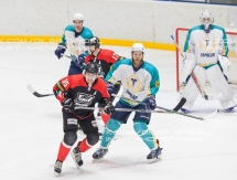 Фоторепортаж с матча ВХЛ «Нефтяник» — «Торпедо» 2:3