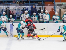 Фоторепортаж с матча ВХЛ «Нефтяник» — «Торпедо» 2:3