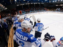 Фоторепортаж с матча КХЛ «Автомобилист» — «Барыс» 3:4