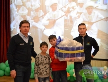 Гонщики «Astana Pro Team» встретились с воспитанниками столичного детского дома