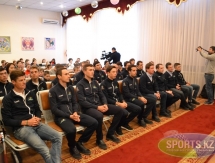 Гонщики «Astana Pro Team» встретились с воспитанниками столичного детского дома