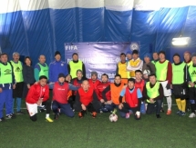 Ветераны казахстанского футбола сыграли товарищеский матч в честь Всемирного дня футбола