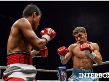 Фоторепортаж с боя Джукембаев — Марес