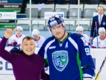 Бомбардир «Югры» Лапенков сыграет с «Барысом»