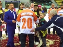 Полувековой юбилей карагандинского хоккея отметили матчем ветеранов