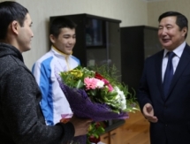 Жанпеисов наградил чемпионов мира по джиу-джитсу