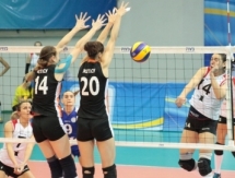 «Алтай» и «Иртыш-Казхром» уходят в отрыв