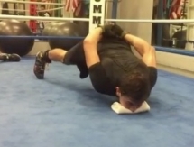 СМИ узнали, почему у Головкина такой крепкий подбородок