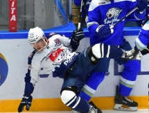 Фоторепортаж с матча КХЛ «Барыс» — «Торпедо» 1:3