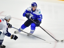 Фоторепортаж с матча КХЛ «Барыс» — «Торпедо» 1:3