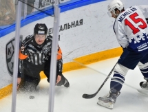 Фоторепортаж с матча КХЛ «Барыс» — «Торпедо» 1:3