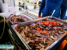 Команда Astana Motorsports традиционно приготовила бешбармак на «Дакаре»