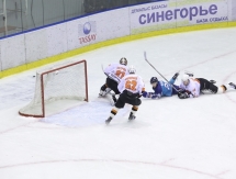 Фоторепортаж с матча ВХЛ «Торпедо» — «Молот-Прикамье» 3:4 Б 