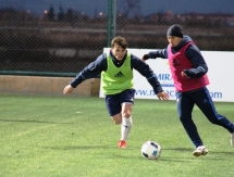 Фоторепортаж с вечерней тренировки «Окжетпеса» 