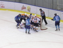 Фоторепортаж с матча ВХЛ «Торпедо» — «Спутник» 5:3 