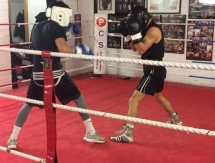 Как Жакиянов готовится к титульному бою в США