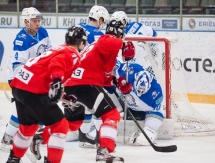 Фоторепортаж с матча КХЛ «Металлург» Новокузнецк — «Барыс» 2:4