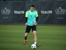 Фоторепортаж с тренировки «Кайрата» на УТС