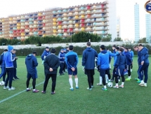 Фоторепортаж с вечерней тренировки «Окжетпеса»