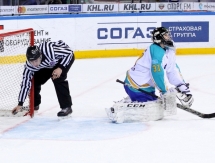 Фоторепортаж с матча МХЛ «Ирбис» — «Алтай» 5:1