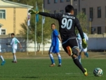 Атырауский вратарь проходит сборы с «Жетысу»