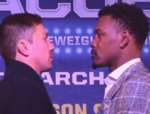 Видео дуэли взглядов боя Головкин — Джейкобс