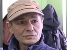 У бомжующего в Алматы именитого гимнаста обнаружились две квартиры