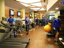 Фоторепортаж с тренировки «Окжетпеса» в тренажерном зале