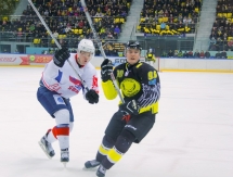 Фоторепортаж с матча ВХЛ «Сарыарка» — «Сокол» 3:2 Б