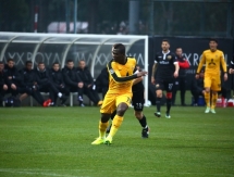 Фоторепортаж с товарищеского матча «Кайрат» — «Локомотив» 4:2