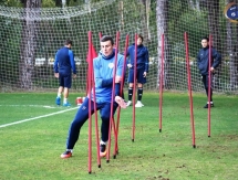 Фоторепортаж с вечерней тренировки «Окжетпеса»