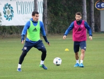 Фоторепортаж с вечерней тренировки «Окжетпеса»