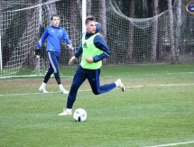 Фоторепортаж с вечерней тренировки «Окжетпеса»