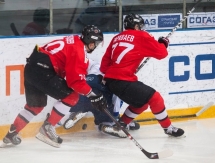 Фоторепортаж с матча МХЛ «Кузнецкие Медведи» — «Снежные Барсы» 5:3