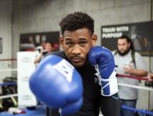 Фоторепортаж с тренировки Джейкобса перед боем с Головкиным