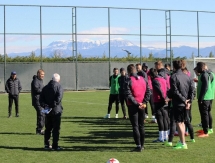 Фоторепортаж с утренней тренировки «Тобола»