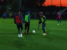 Фоторепортаж с вечерней тренировки «Ордабасы»