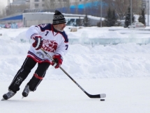 В Астане прошел турнир по хоккею на реке Ишим